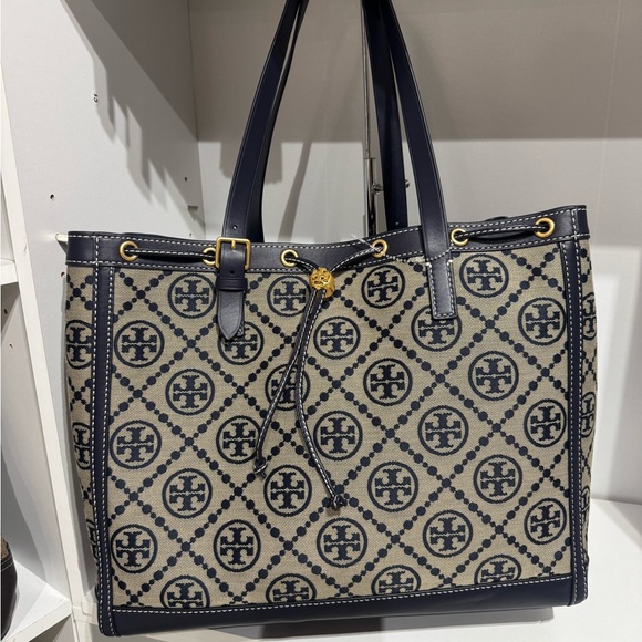 NWOT Tory Burch navy and Tan Patterned Tote - Picture 2 of 6